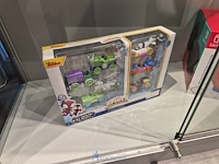 Winkelvoorraad en inrichting game mania kortrijk - afbeelding 312 van  328