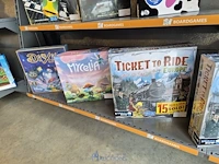 Winkelvoorraad en inrichting game mania leuven - afbeelding 39 van  368
