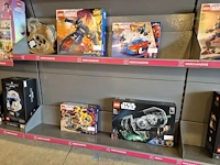 Winkelvoorraad en inrichting game mania leuven - afbeelding 61 van  368