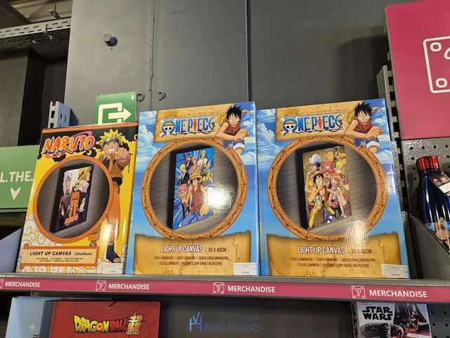 Winkelvoorraad en inrichting game mania leuven - afbeelding 100 van  368
