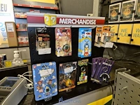 Winkelvoorraad en inrichting game mania leuven - afbeelding 110 van  368