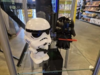 Winkelvoorraad en inrichting game mania leuven - afbeelding 121 van  368