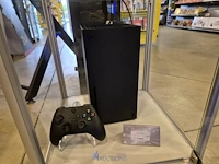 Winkelvoorraad en inrichting game mania leuven - afbeelding 122 van  368