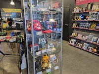 Winkelvoorraad en inrichting game mania leuven - afbeelding 127 van  368