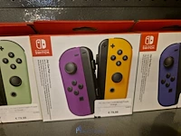 Winkelvoorraad en inrichting game mania leuven - afbeelding 151 van  368