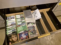 Winkelvoorraad en inrichting game mania leuven - afbeelding 163 van  368