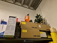 Winkelvoorraad en inrichting game mania leuven - afbeelding 273 van  368