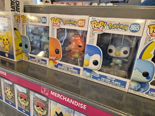 Winkelvoorraad en inrichting game mania leuven - afbeelding 344 van  368