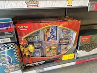 Winkelvoorraad en inrichting game mania leuven - afbeelding 336 van  368