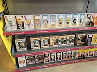Winkelvoorraad en inrichting game mania leuven - afbeelding 360 van  368