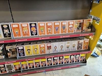Winkelvoorraad en inrichting game mania leuven - afbeelding 365 van  368