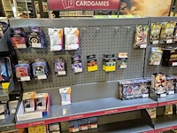Winkelvoorraad en inrichting game mania merksem - afbeelding 16 van  467