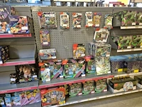 Winkelvoorraad en inrichting game mania merksem - afbeelding 31 van  467