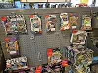 Winkelvoorraad en inrichting game mania merksem - afbeelding 32 van  467