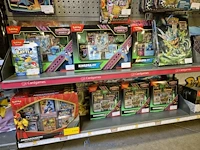 Winkelvoorraad en inrichting game mania merksem - afbeelding 33 van  467