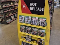 Winkelvoorraad en inrichting game mania merksem - afbeelding 41 van  467