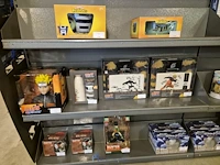 Winkelvoorraad en inrichting game mania merksem - afbeelding 50 van  467