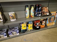 Winkelvoorraad en inrichting game mania merksem - afbeelding 51 van  467