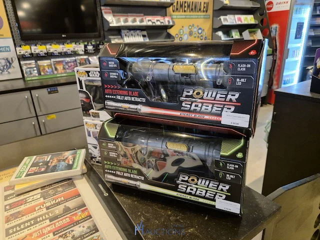 Winkelvoorraad en inrichting game mania merksem - afbeelding 118 van  467