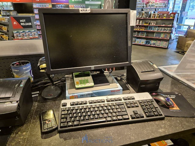Winkelvoorraad en inrichting game mania merksem - afbeelding 137 van  467