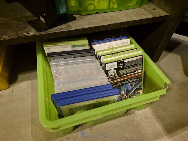 Winkelvoorraad en inrichting game mania merksem - afbeelding 167 van  467