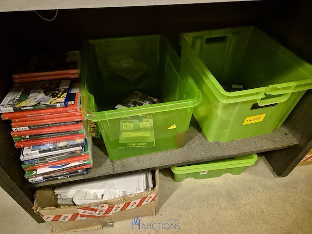 Winkelvoorraad en inrichting game mania merksem - afbeelding 191 van  467