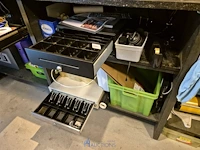 Winkelvoorraad en inrichting game mania merksem - afbeelding 197 van  467
