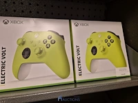Winkelvoorraad en inrichting game mania merksem - afbeelding 230 van  467