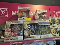 Winkelvoorraad en inrichting game mania merksem - afbeelding 224 van  467