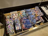 Winkelvoorraad en inrichting game mania merksem - afbeelding 251 van  467