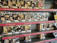 Winkelvoorraad en inrichting game mania merksem - afbeelding 257 van  467