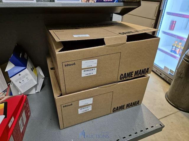 Winkelvoorraad en inrichting game mania merksem - afbeelding 287 van  467