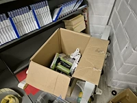 Winkelvoorraad en inrichting game mania merksem - afbeelding 314 van  467