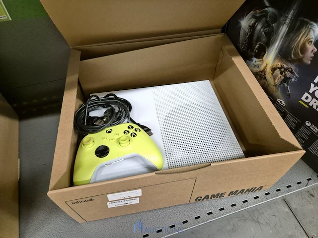 Winkelvoorraad en inrichting game mania merksem - afbeelding 325 van  467