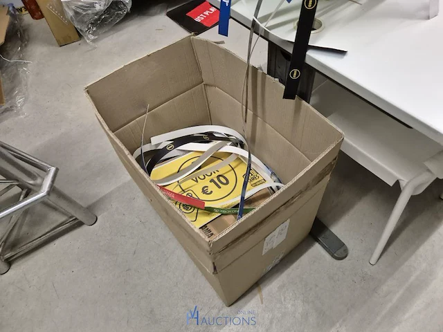 Winkelvoorraad en inrichting game mania merksem - afbeelding 353 van  467