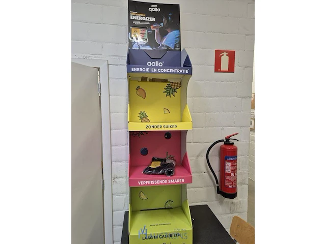 Winkelvoorraad en inrichting game mania merksem - afbeelding 394 van  467