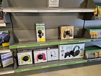 Winkelvoorraad en inrichting game mania merksem - afbeelding 419 van  467