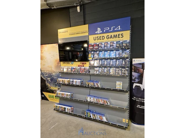 Winkelvoorraad en inrichting game mania merksem - afbeelding 450 van  467