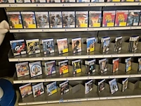 Winkelvoorraad en inrichting game mania merksem - afbeelding 464 van  467