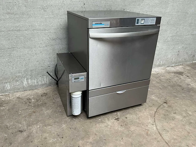Winterhalter - gs 302 - korvenvaatwasmachine met osmose apparaat - afbeelding 1 van  6