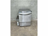 Winterhalter - gs 302 - korvenvaatwasmachine met osmose apparaat - afbeelding 2 van  6