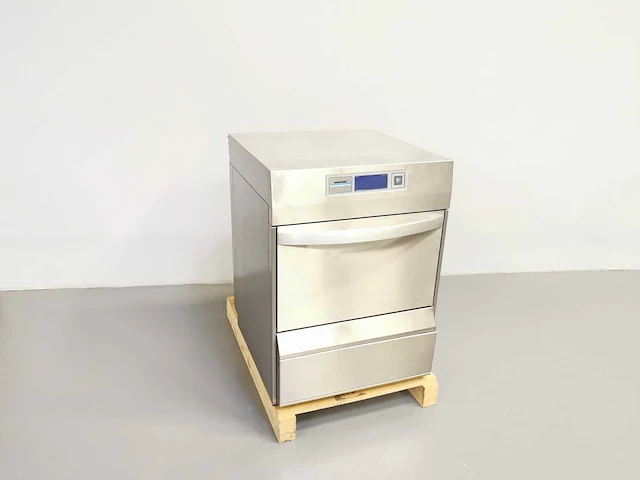 Winterhalter - uc-m energy - vaatwasser - afbeelding 1 van  2