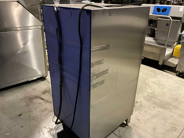 Winterhalter gr64 korvenvaatwasmachine - afbeelding 4 van  9