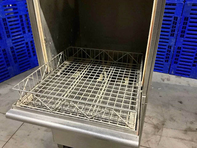 Winterhalter gr64 korvenvaatwasmachine - afbeelding 6 van  9