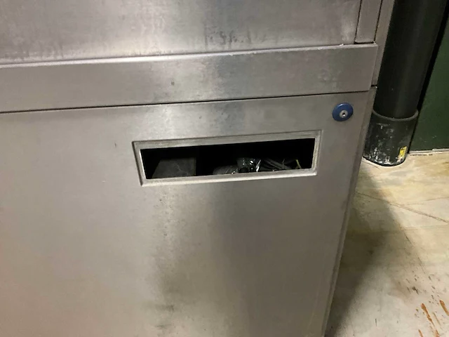 Winterhalter gr64 korvenvaatwasmachine - afbeelding 4 van  8