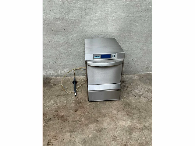 Winterhalter voorlader glazenvaatwasmachine - afbeelding 2 van  5
