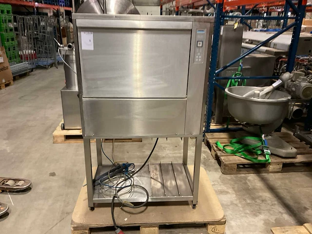 Wintherhalter gs630 korvenvaatwasmachine - afbeelding 1 van  7