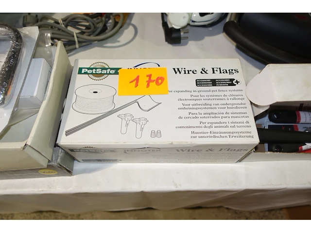 Wire + flags - ondergronds omheiningssyteem voor dieren - afbeelding 2 van  2