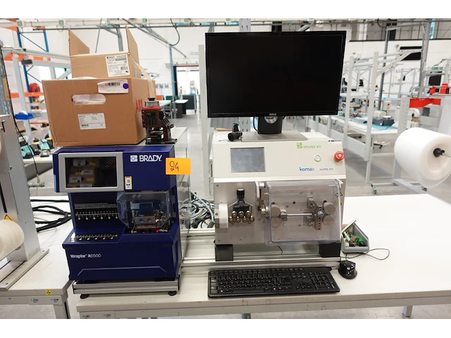 Wire id printer applicator brady + draadknipper komax - afbeelding 1 van  10