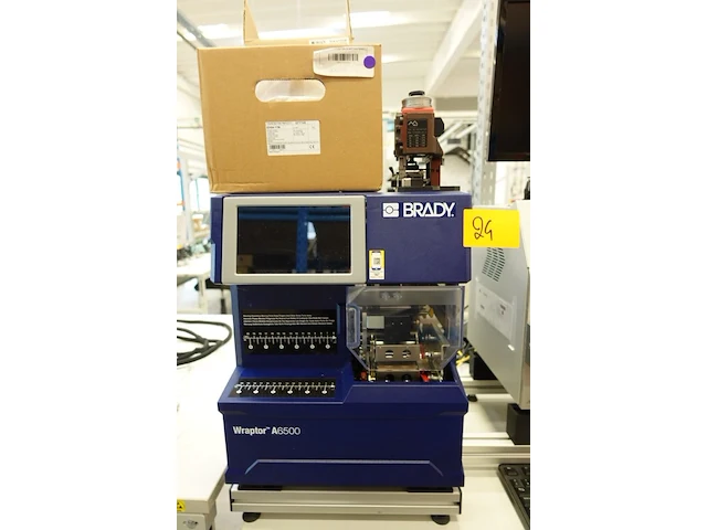 Wire id printer applicator brady + draadknipper komax - afbeelding 3 van  10